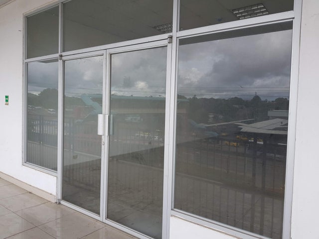 Great Retail Space